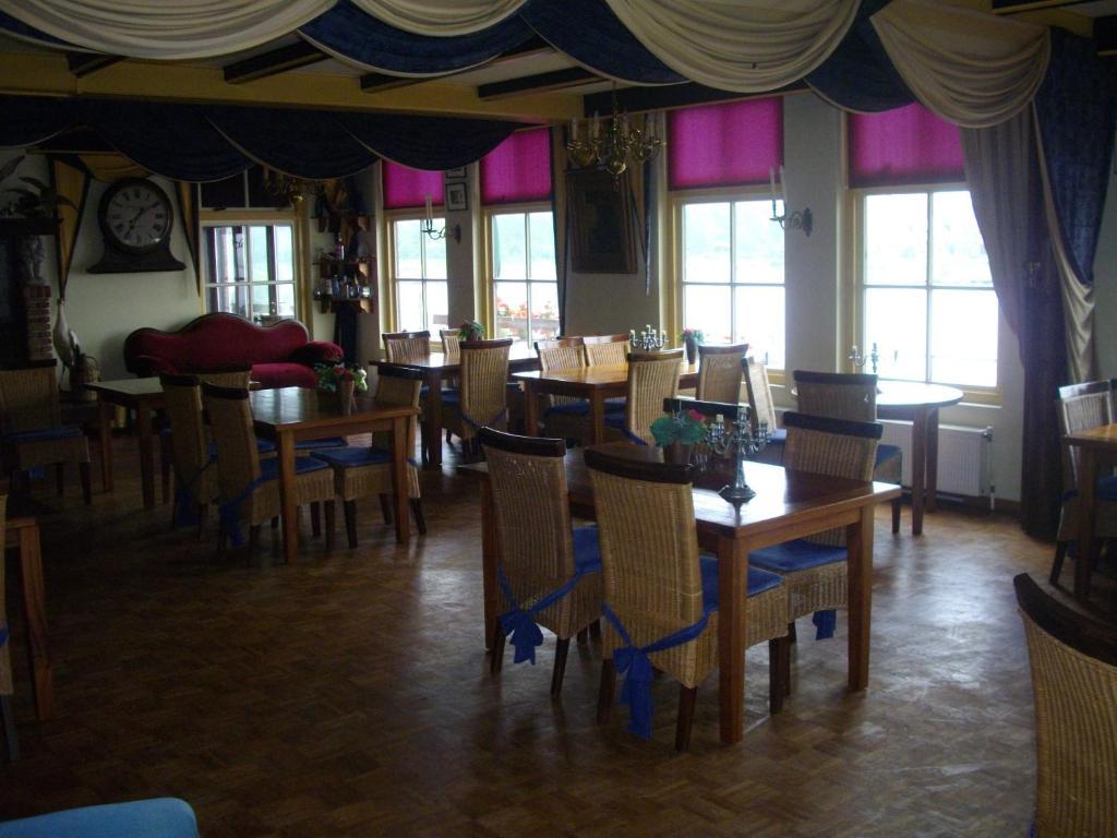 De Oude Schouw Hotel Jirnsum Kültér fotó