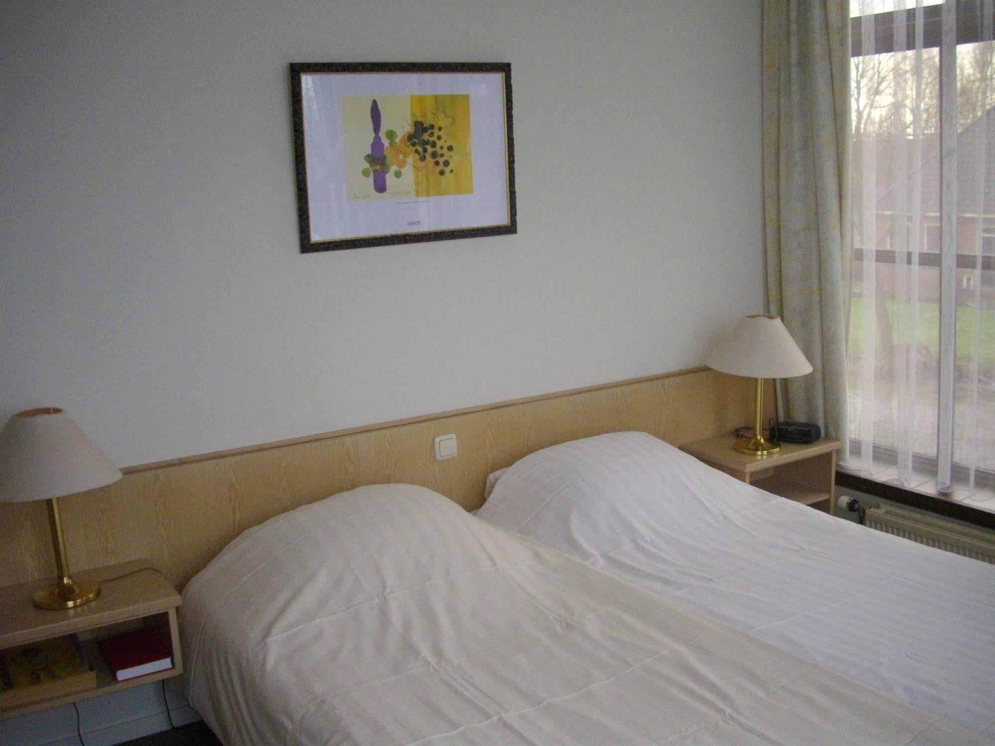 De Oude Schouw Hotel Jirnsum Kültér fotó
